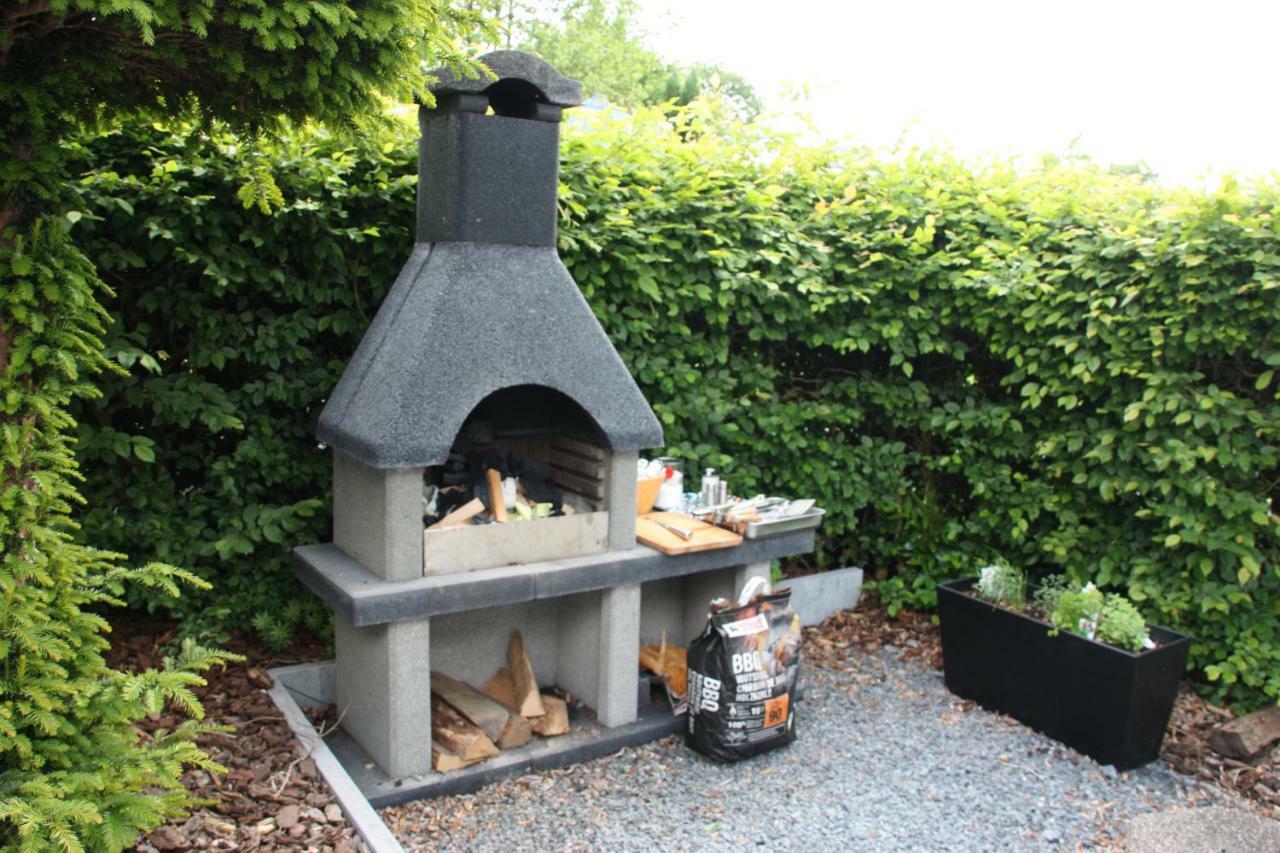 La Petite Maison Maqua Bouillon Exteriör bild